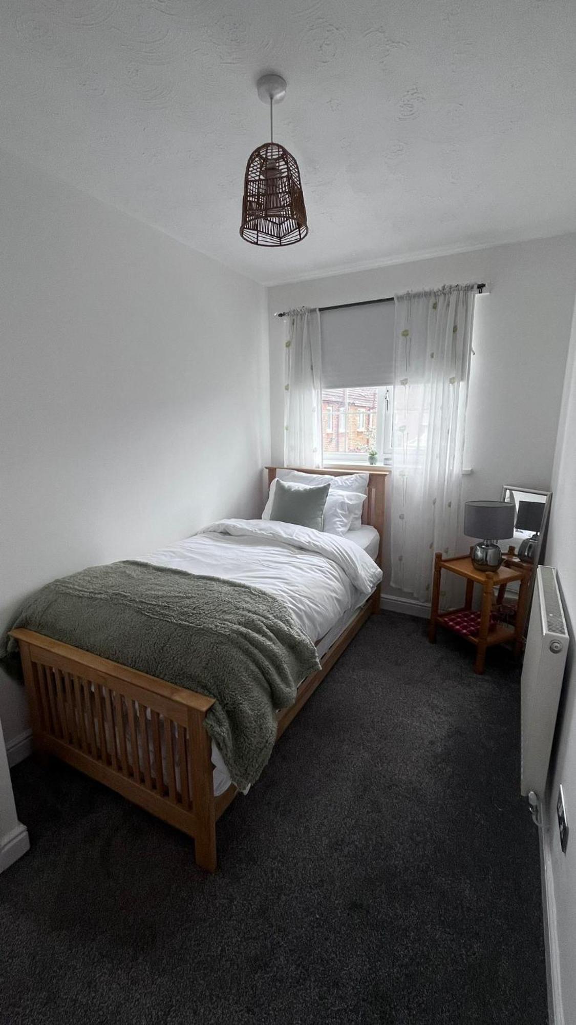 Florence House Thornaby on Tees Экстерьер фото